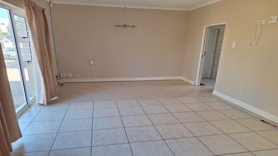 4 Bedroom Property for Sale in Brymore Eastern Cape
